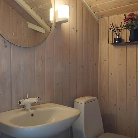 4 Bedroom Stunning In Holiday home *